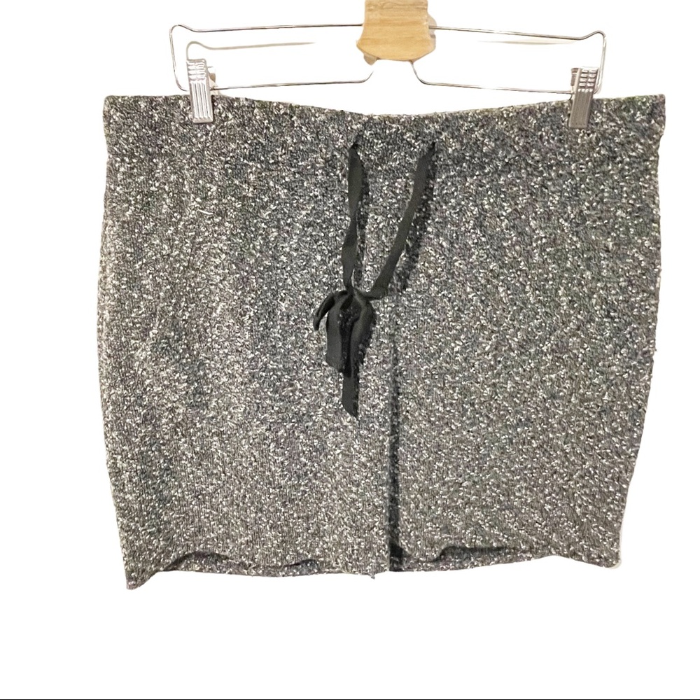 Torrid Plus Size 2X A-line Marled Black Elastic Drawstring Pocket Skirt